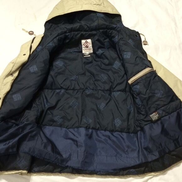 Tan Columbia Women's Coat - Picture 3 of 12